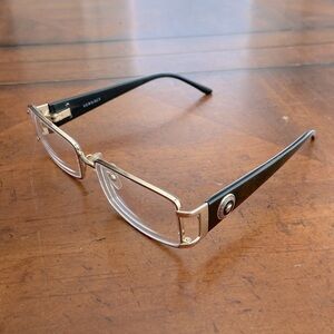 VERSACE Eyeglasses Frames
MOD.1163-M 1252 Black/Gold 52/16/130